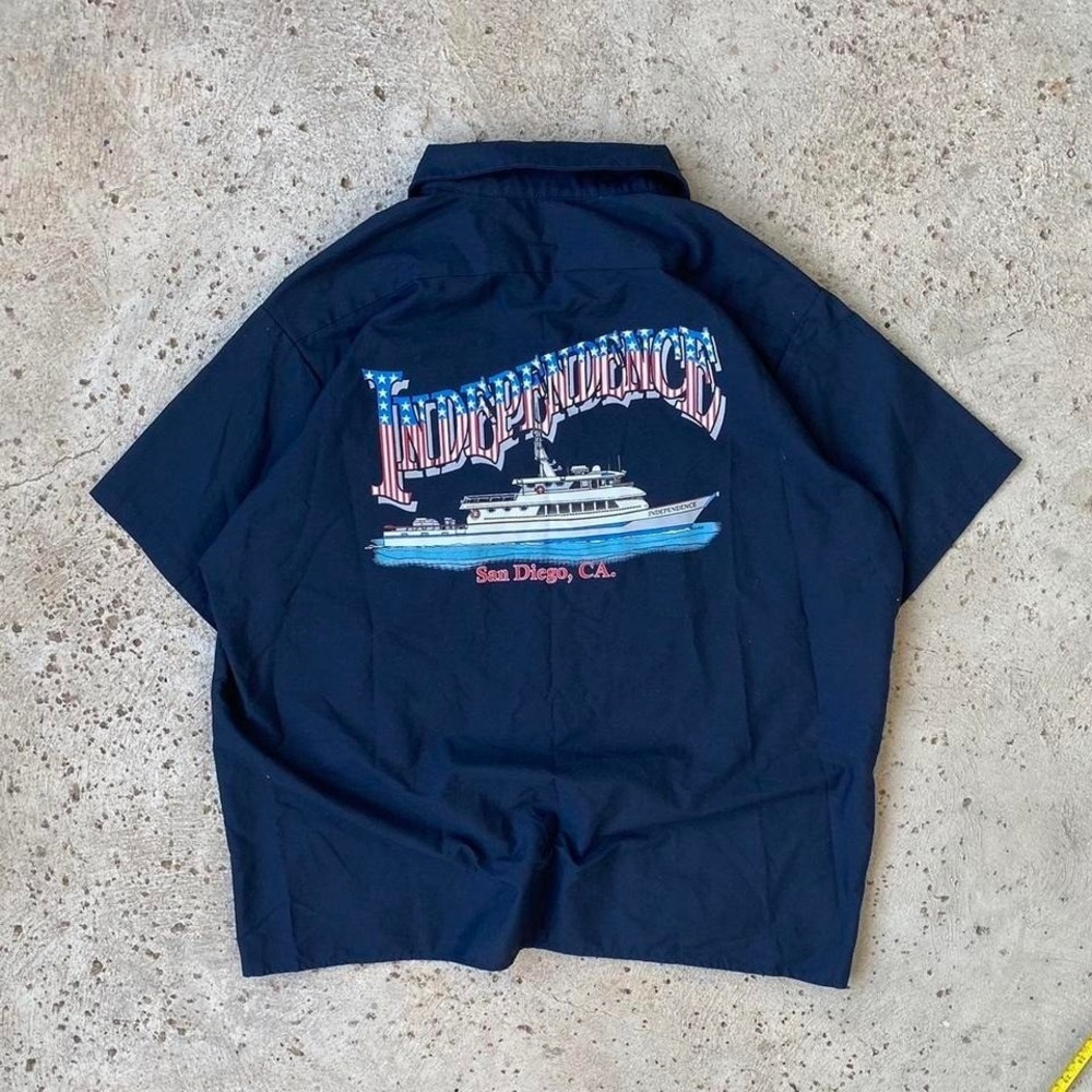 Vintage Navy Independence San Diego California Boat Workwear Button Up Shirt